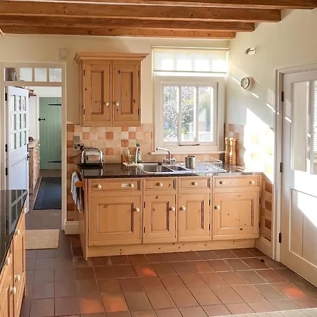 The Old Coach House Casa de Férias *