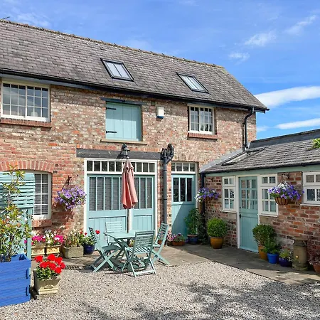 The Old Coach House Holiday home